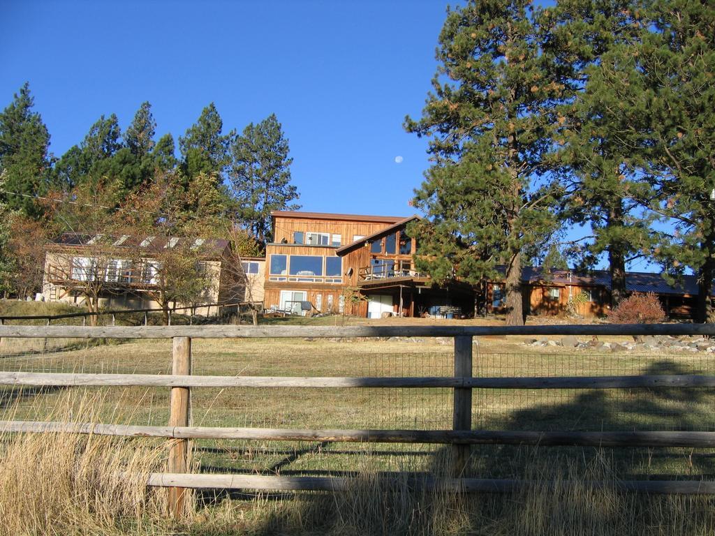 Whitebird Summit Lodge Grangeville Exterior photo